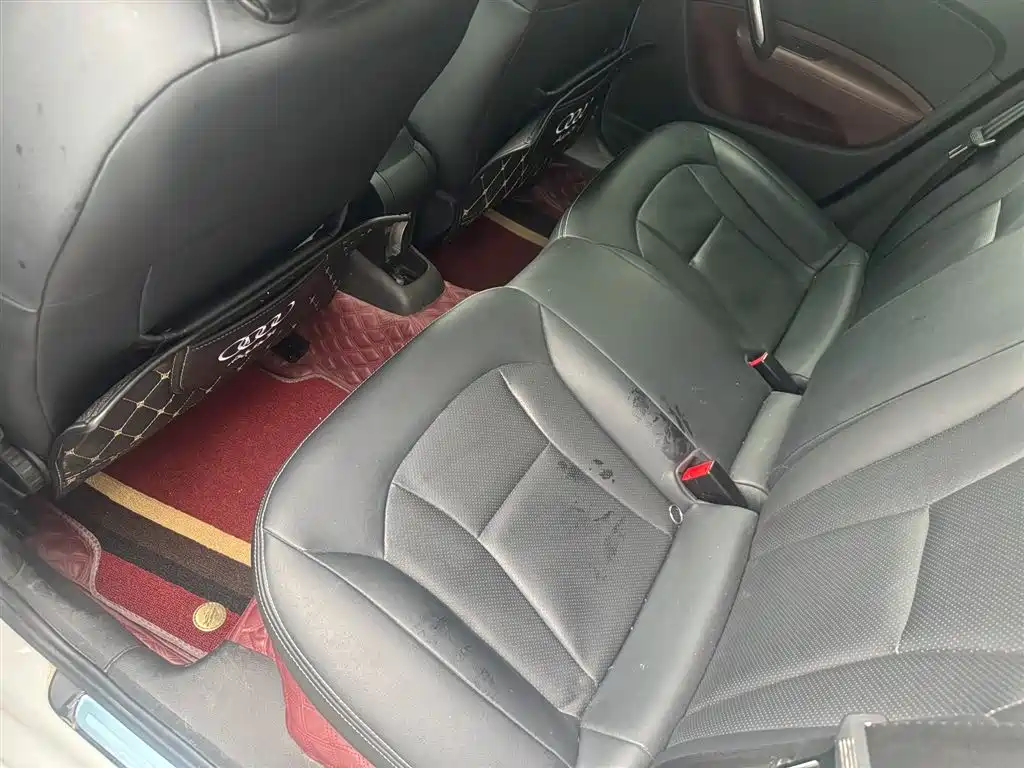 Audi A1 2013 Model 30 TFSI Sportback Ego фото 9