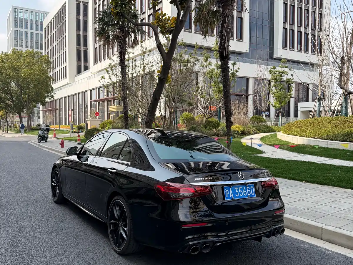 Mercedes-Benz E-Class AMG 2022 Facelift AMG E 53 4MATIC+ фото 4