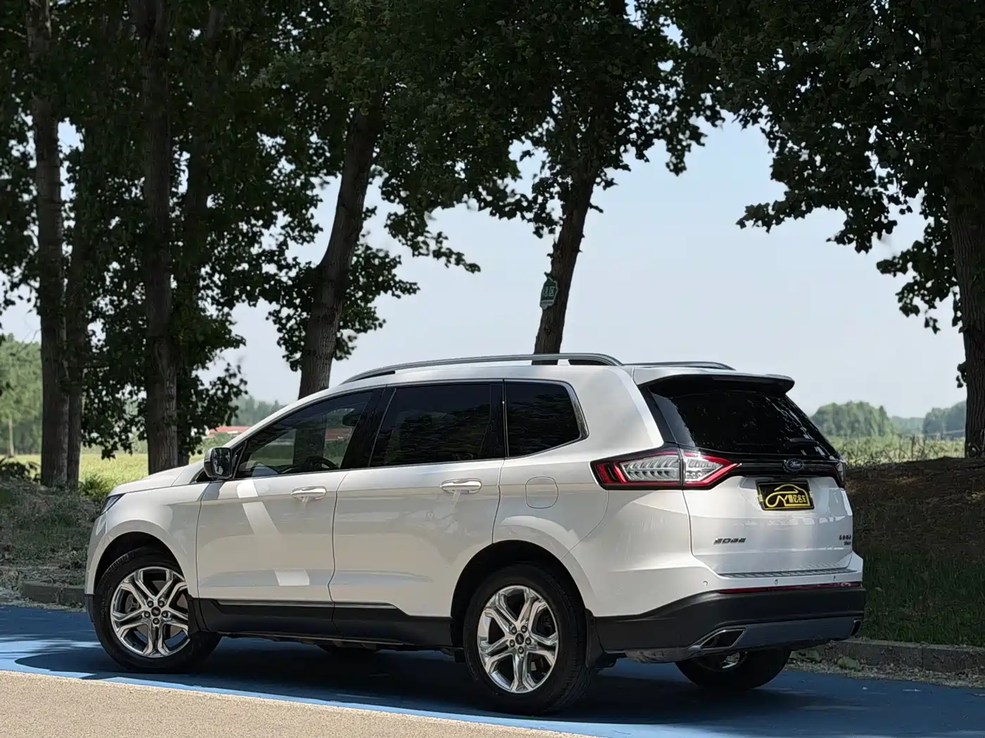 Ford Edge 2017 2016 EcoBoost 245 2WD Luxury 7-Seater