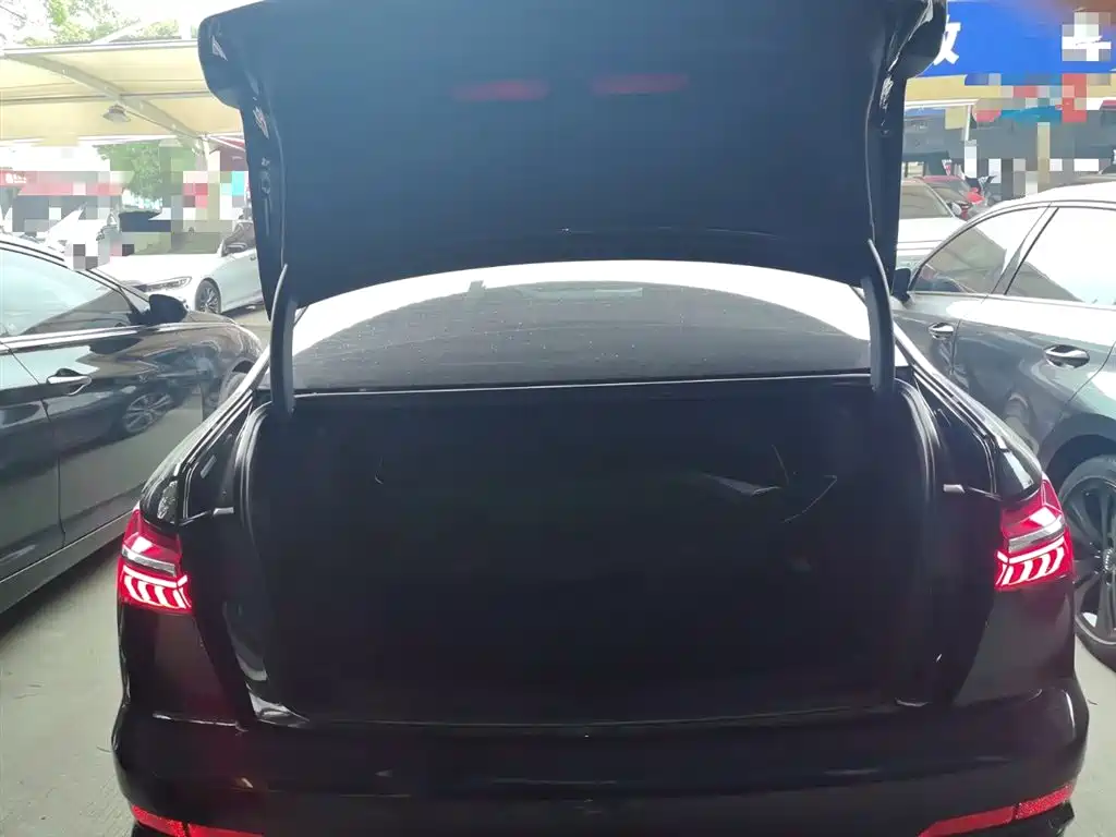 Audi A6L 2022 40 TFSI Luxury Dynamic фото 15