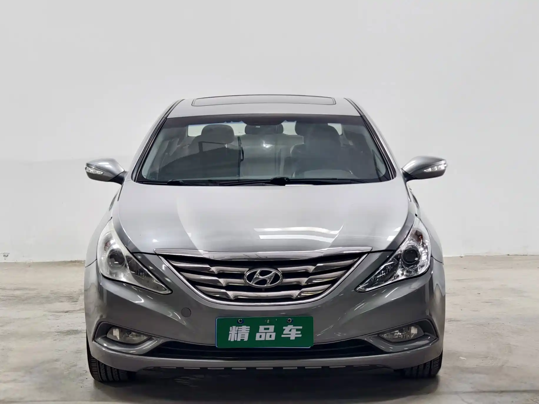 Фото 2 - Hyundai Sonata