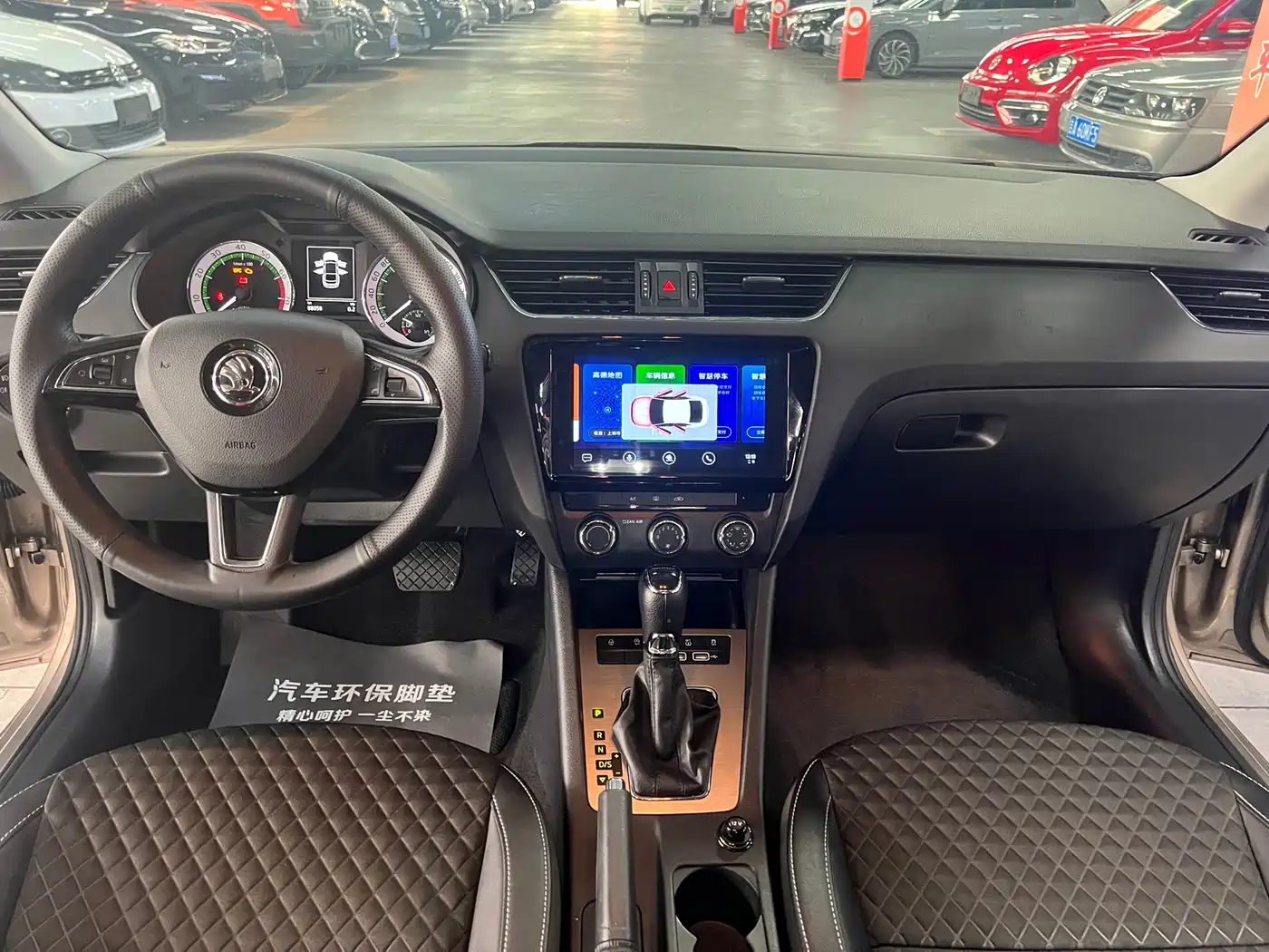 Škoda Octavia 2019 1.5L Automatic Smart Luxury Edition China V фото 14