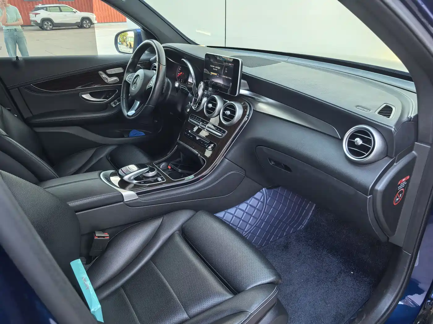 Mercedes-Benz GLC 2018 GLC 260 4MATIC Luxury фото 10