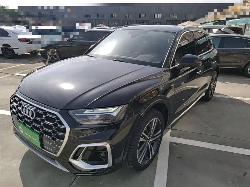 Audi Q5L 2022 40T Luxury Dynamic