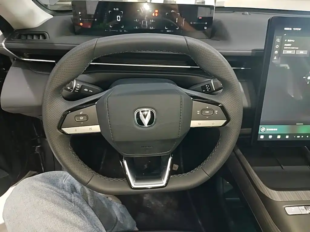 Changan Eado PHEV 2025 2025 Smart New Blue Whale 145KM Battleship Edition