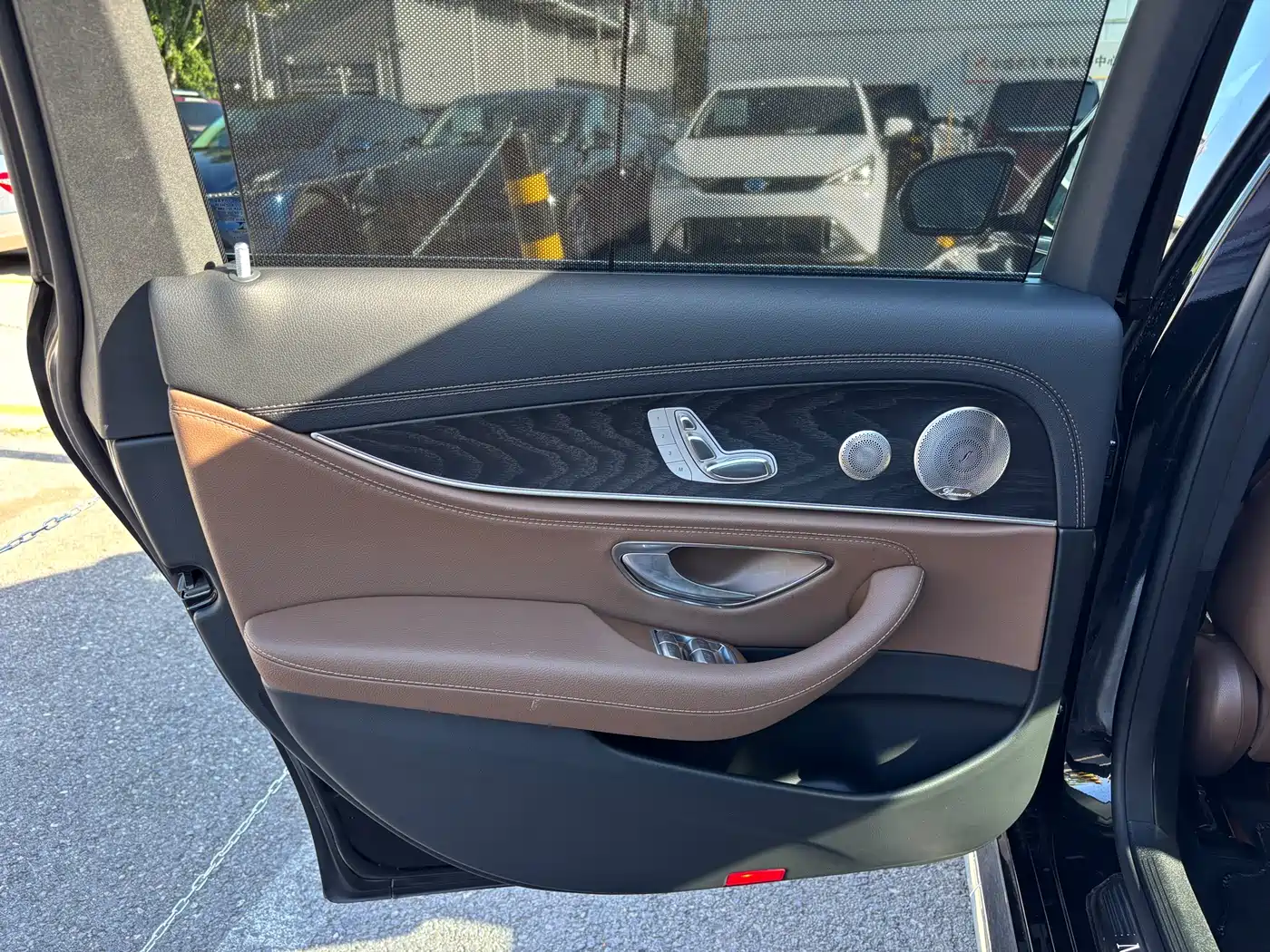 Mercedes-Benz E-Class 2022 E 300 L Sport Premium фото 8