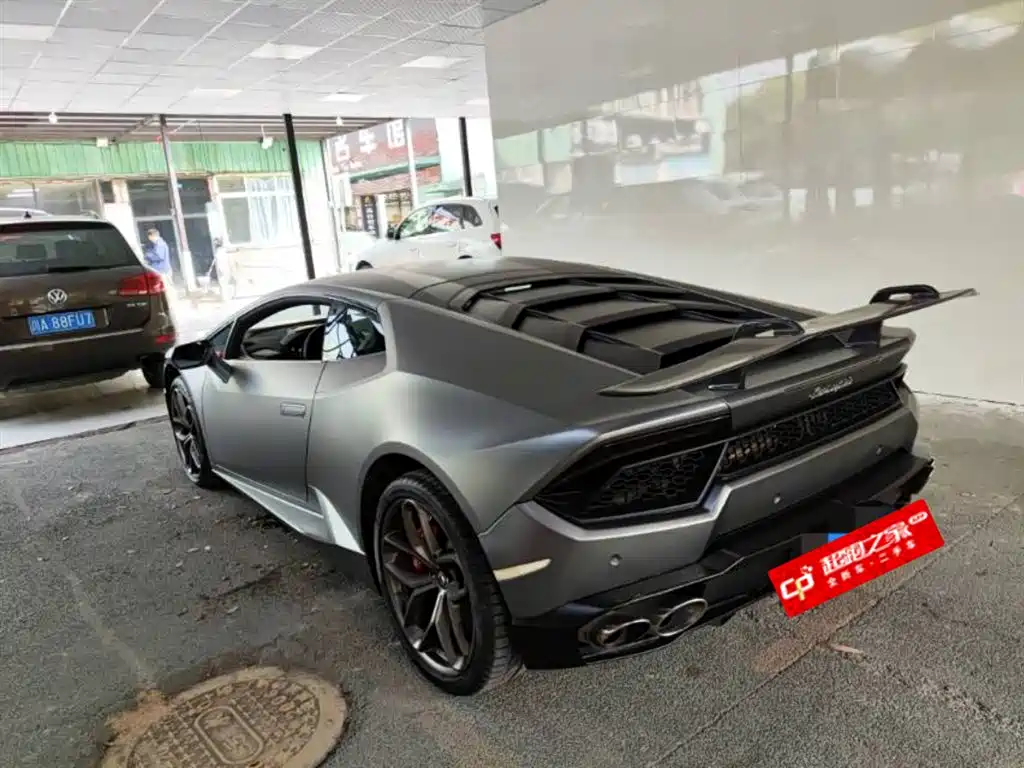 Lamborghini Huracán 2016 Huracán RWD Coupe фото 3