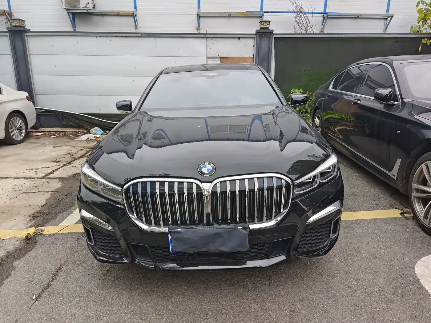 BMW 7 Series 2019 740Li Leading M Sport Package фото 2
