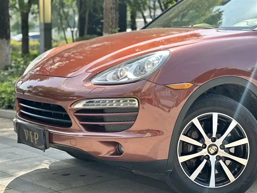 Porsche Cayenne 2011 Cayenne 3.0T фото 2
