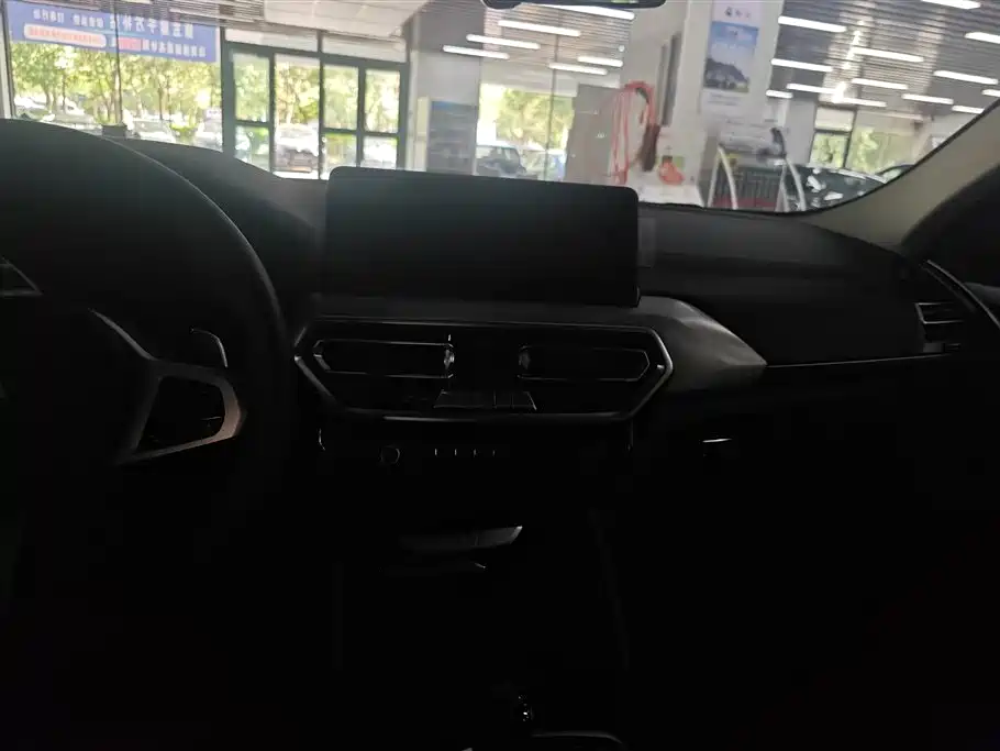 BMW X4 2022 xDrive 25i M Sport Package фото 13
