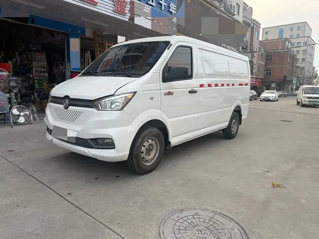 Dongfeng Yufeng Yufeng EM26 2022 2023 Standard Edition 41.472kWh Henan Lithium