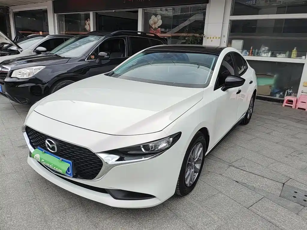 Mazda 3 Axela 2023 2.0L Auto Zhiqing