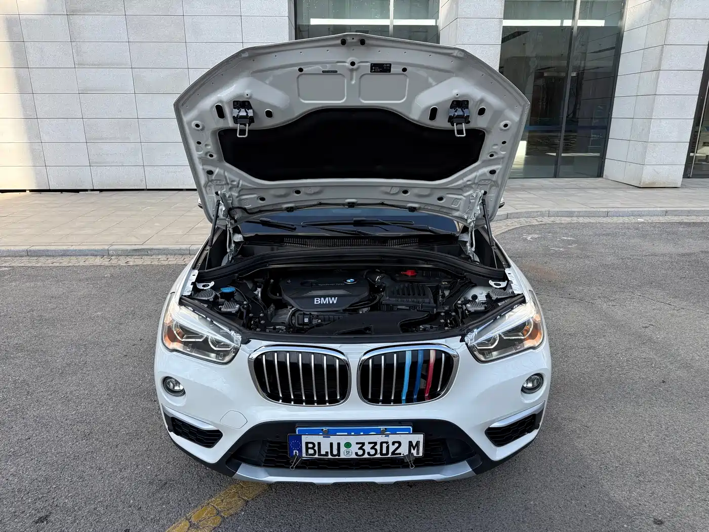 BMW X1 2018 sDrive18Li Premium Model фото 17