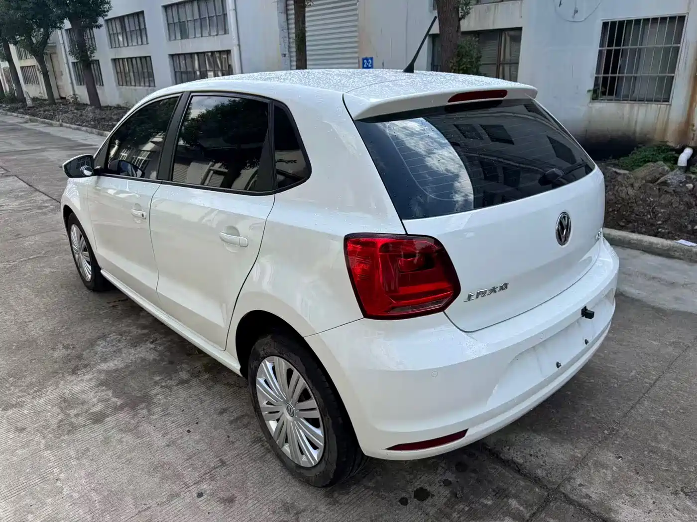 Volkswagen Polo 2018 1.5L Auto Comfort фото 7