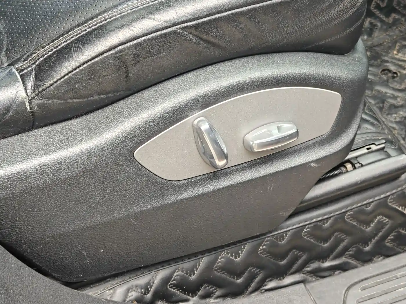 Porsche Cayenne 2011 2011 Cayenne 3.0T