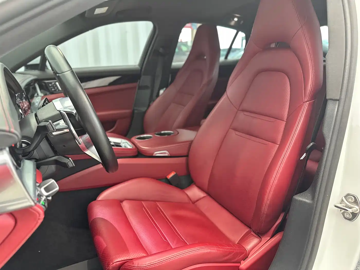 Porsche Panamera 2017 Panamera 3.0T фото 24