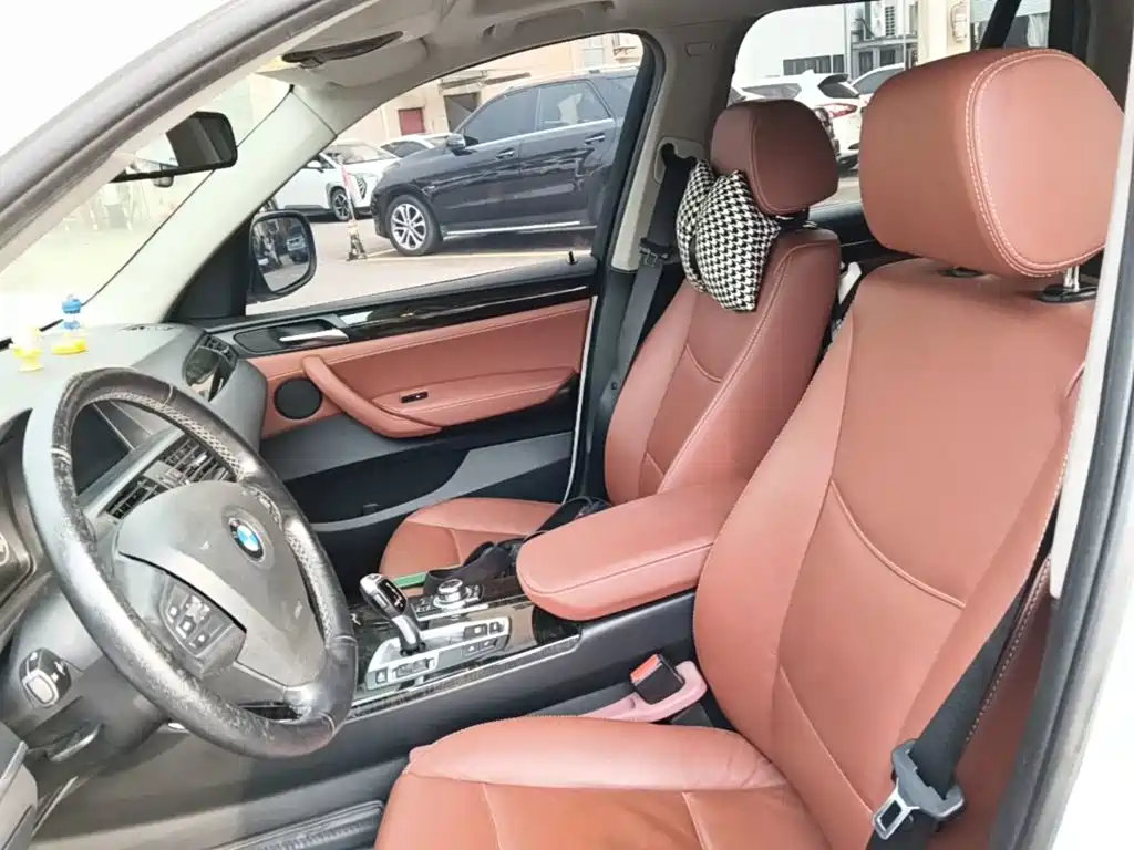 Photo 20 - BMW X3 (Import)