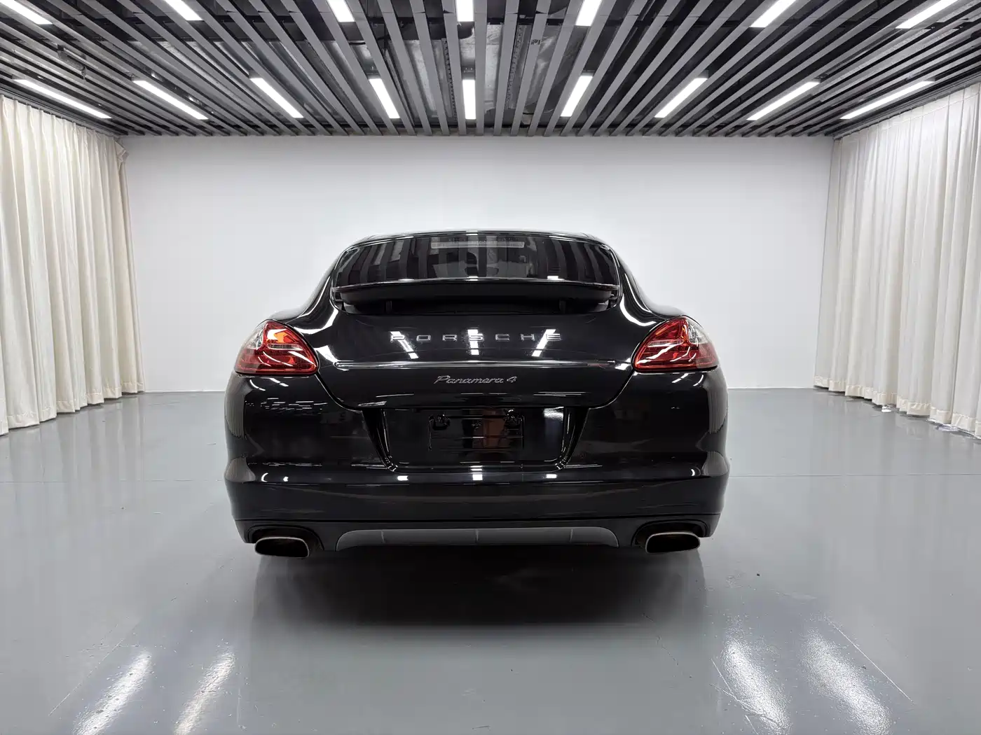 Porsche Panamera 2013 Panamera 4 Platinum Edition 3.6L фото 29