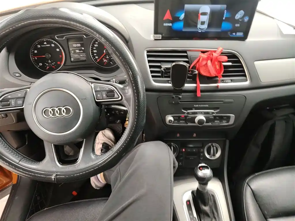 Audi Q3 2015 35 TFSI Millionth Anniversary Intelligent Leader фото 3