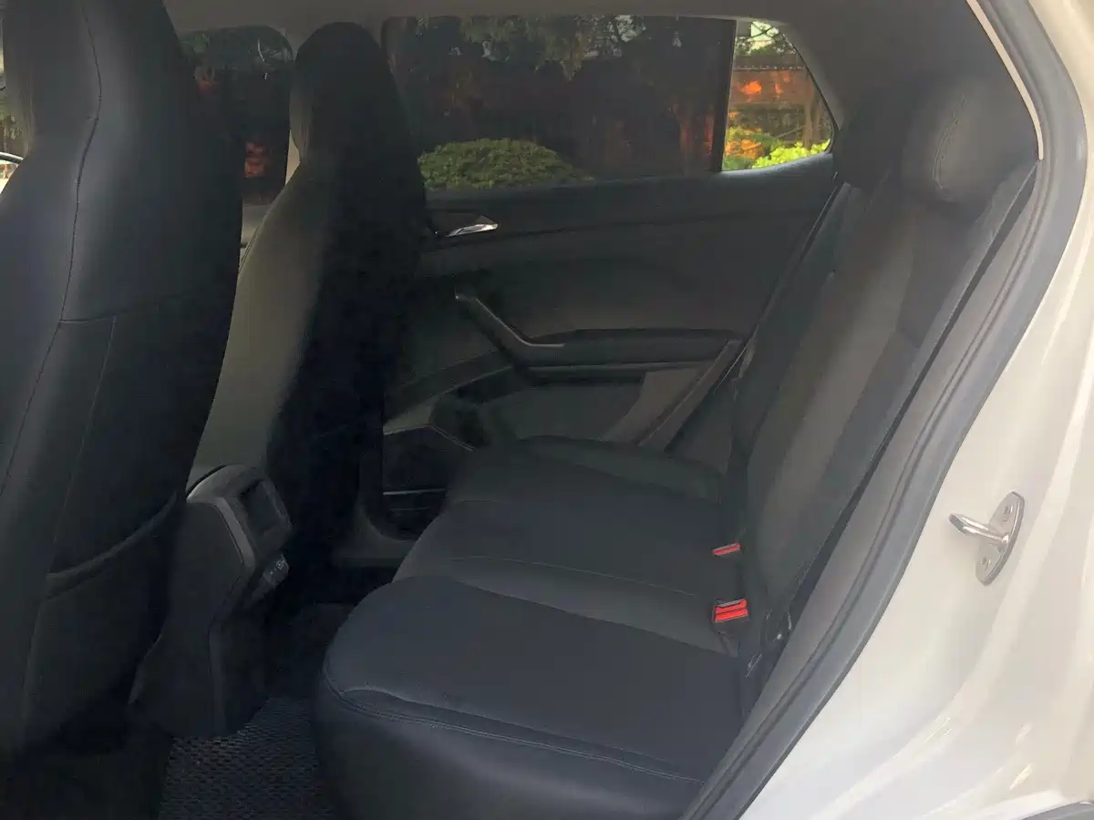 VOLKSWAGEN TU KAI