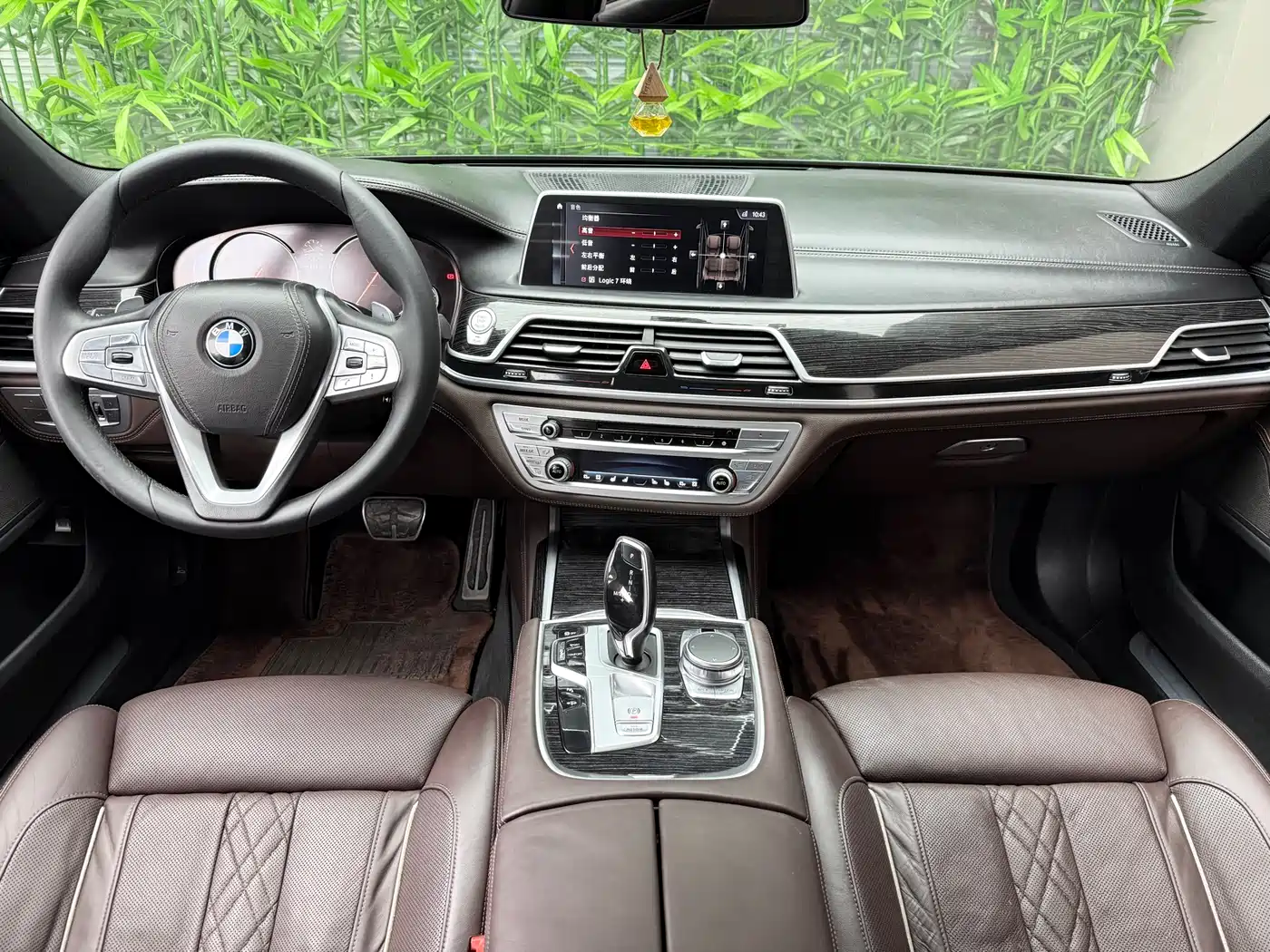 BMW 7 Series 2018 740Li Leading Type M Sport Package фото 8