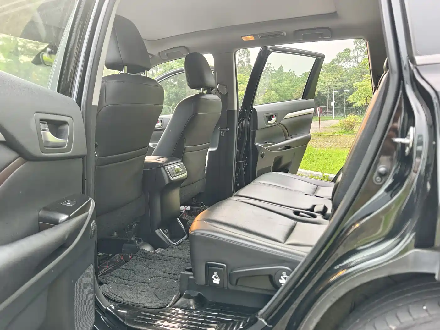 Toyota Highlander 2018 2.0T 4WD Luxury 7-seater (China V) фото 13