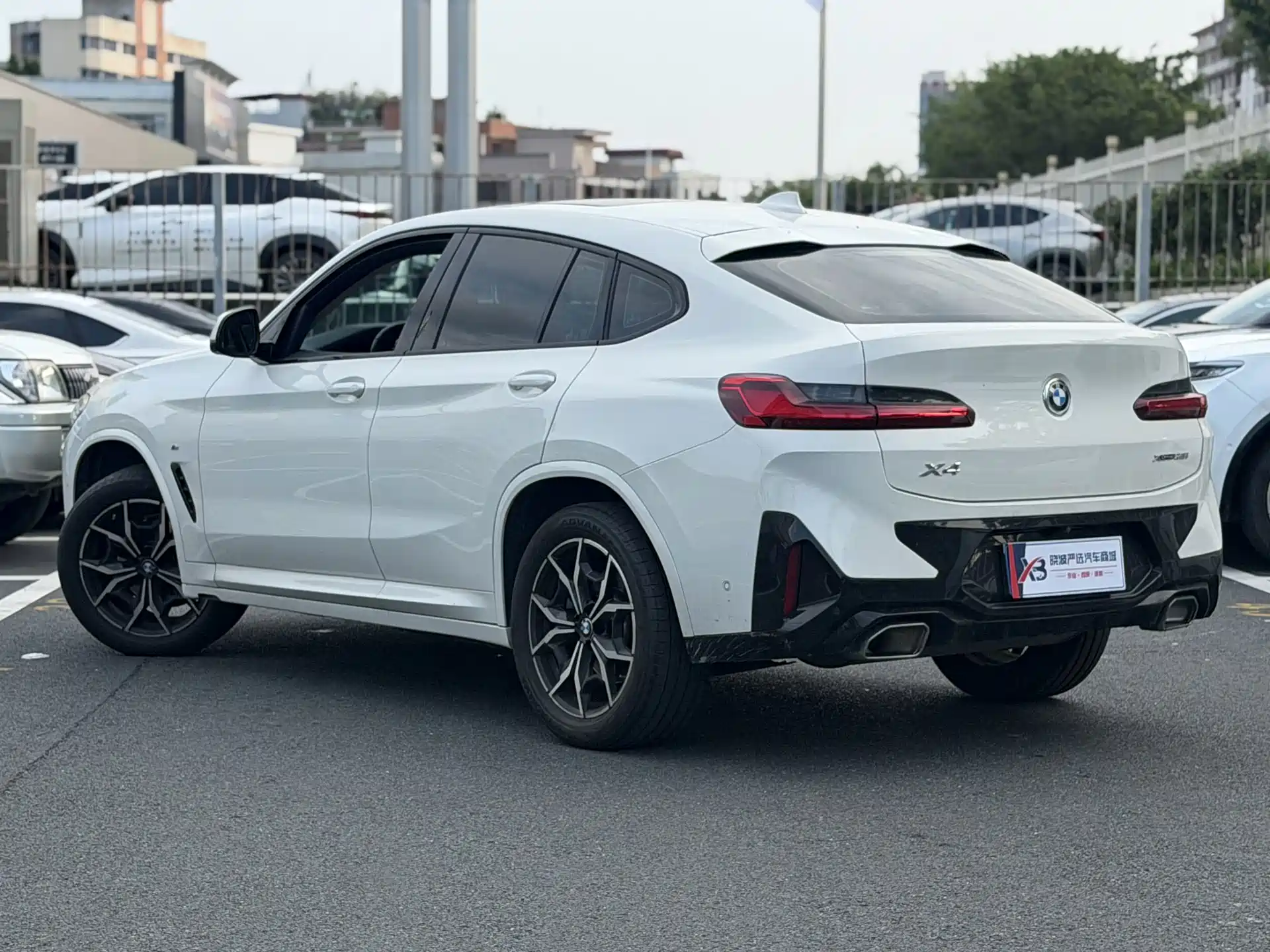 Фото 6 - BMW X4