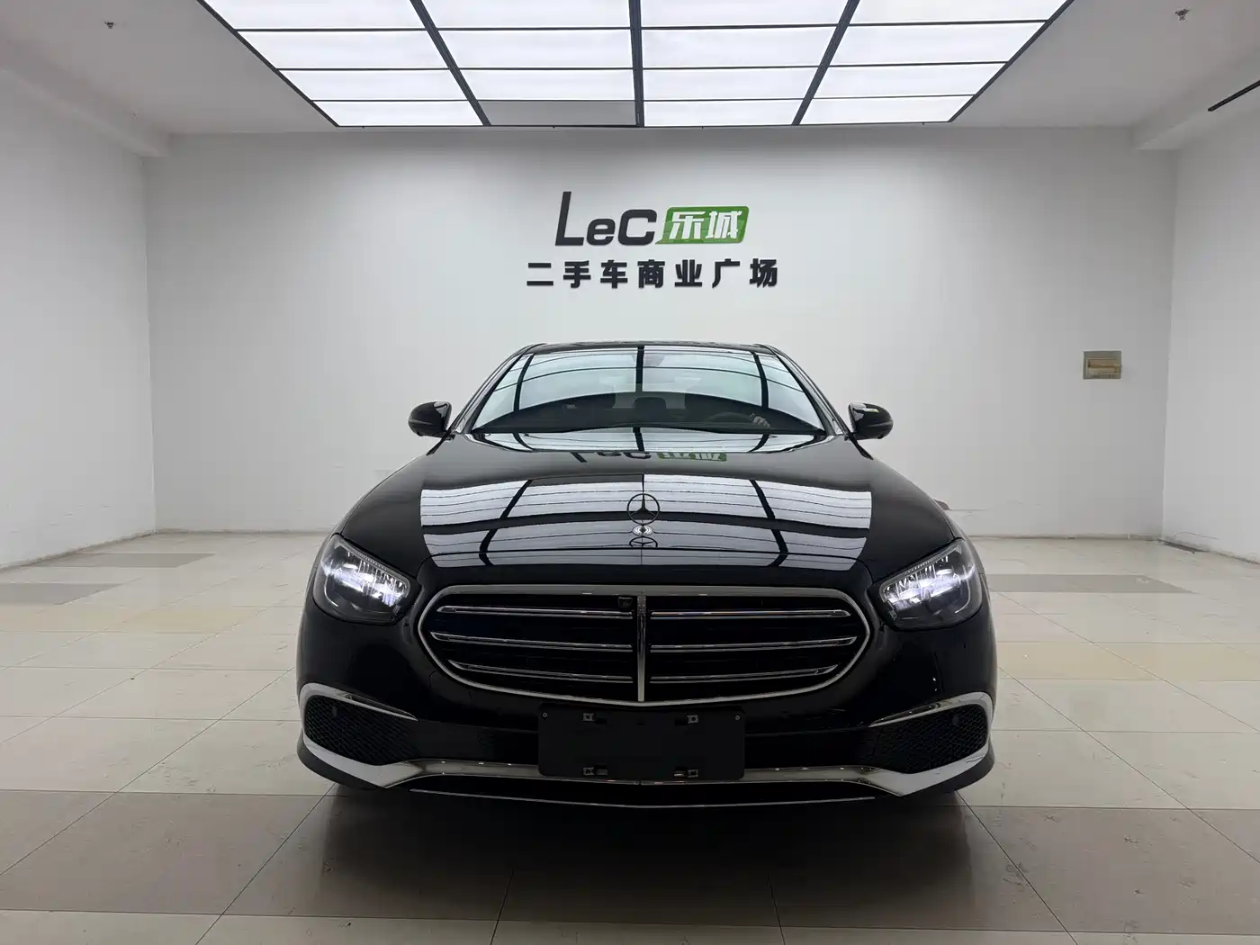 Mercedes-Benz E-Class 2021 E 300 L Fashion фото 4