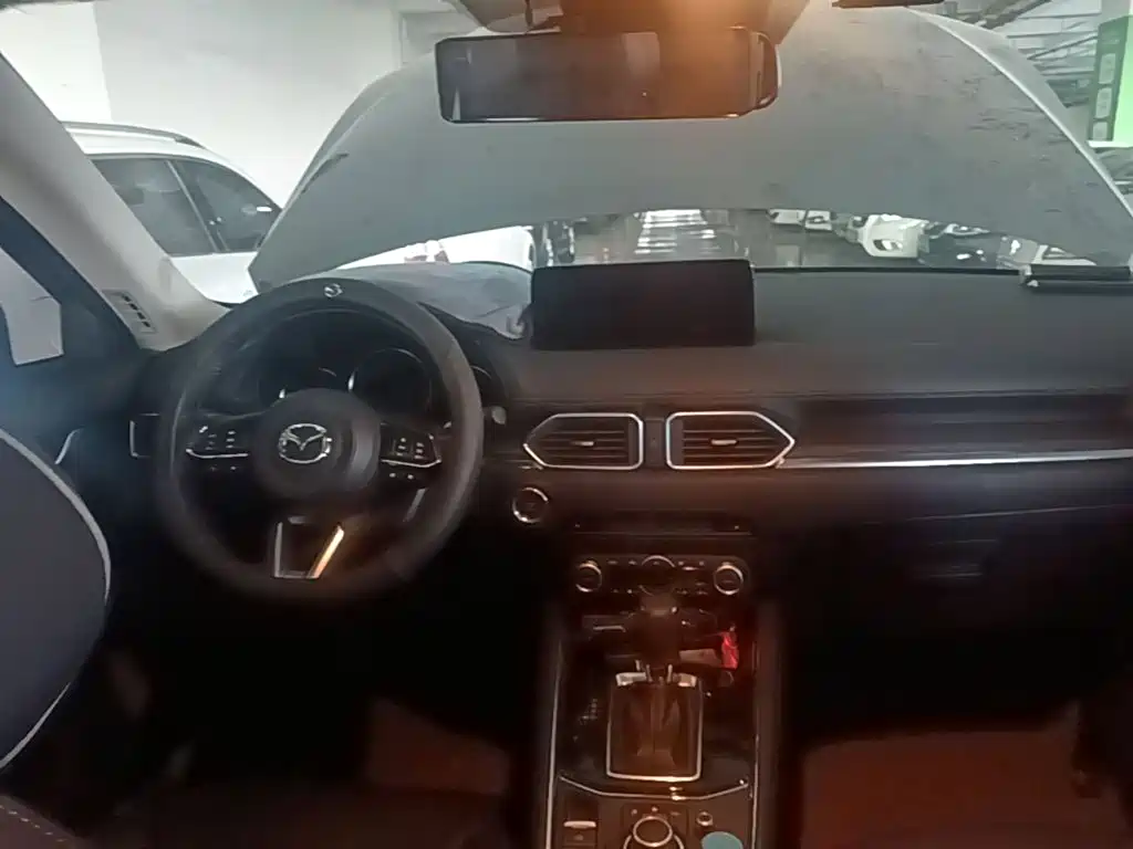 صورة 11 - Mazda CX-5