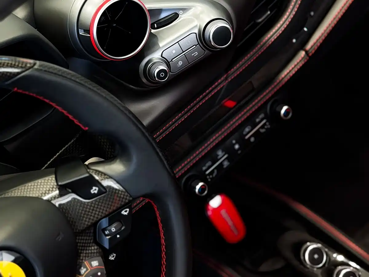 Ferrari F8 2020 Spider 3.9T V8 фото 16