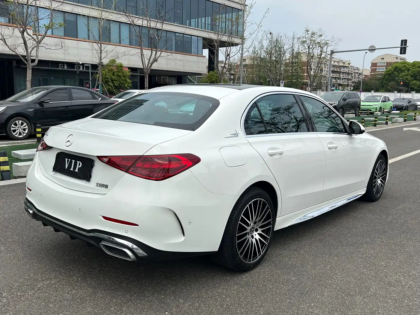 MERCEDES-BENZ C CLASS