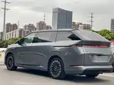 Фото 4 - XPeng X9