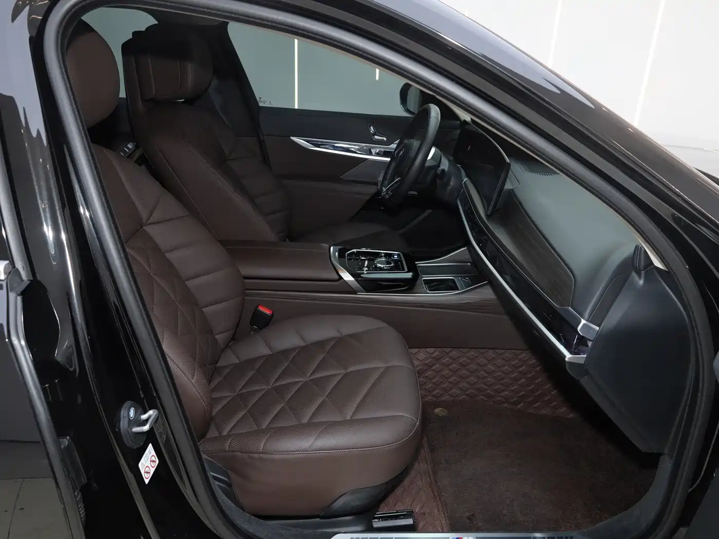 BMW i7, миниатюра 21
