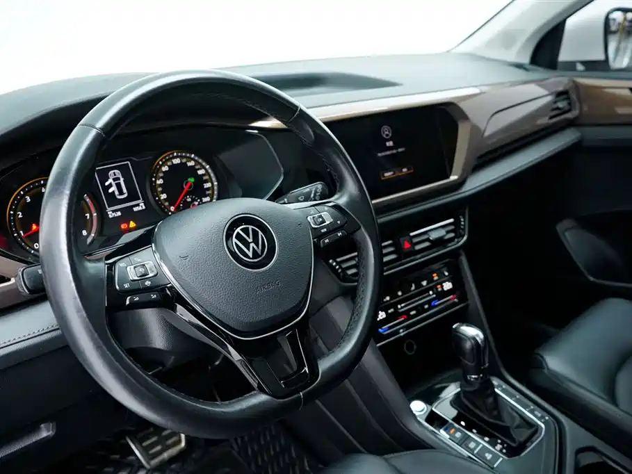 Volkswagen Tharu 2021 330TSI 4WD Luxury Plus фото 16