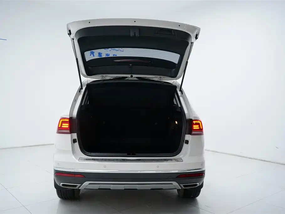 Volkswagen Tharu 2021 330TSI 4WD Luxury Plus фото 13