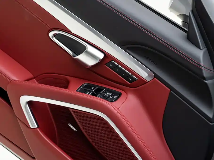 Photo 15 - Porsche 718