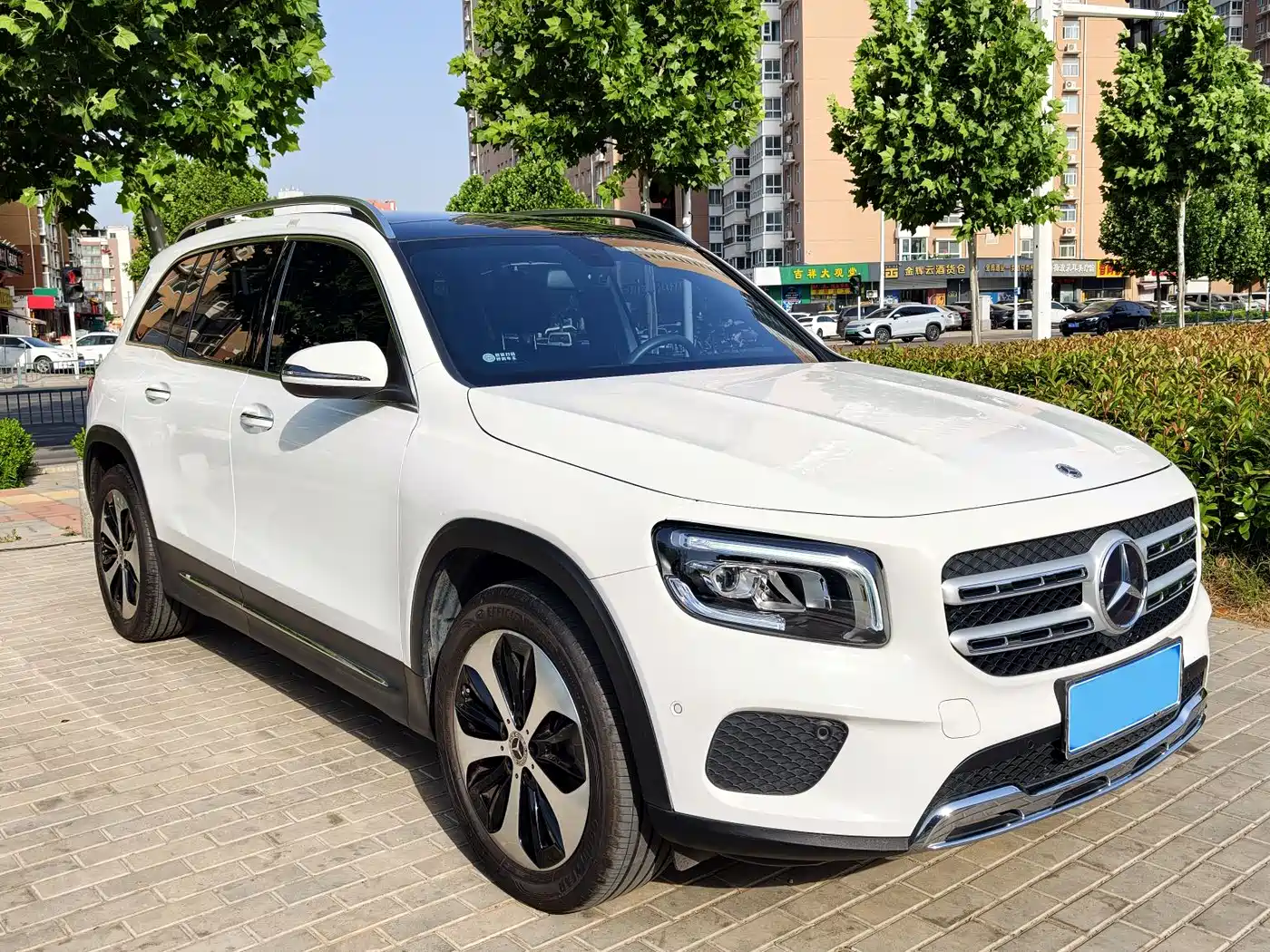 Mercedes-Benz GLB 2022 Model GLB 200 Fashion Edition фото 3