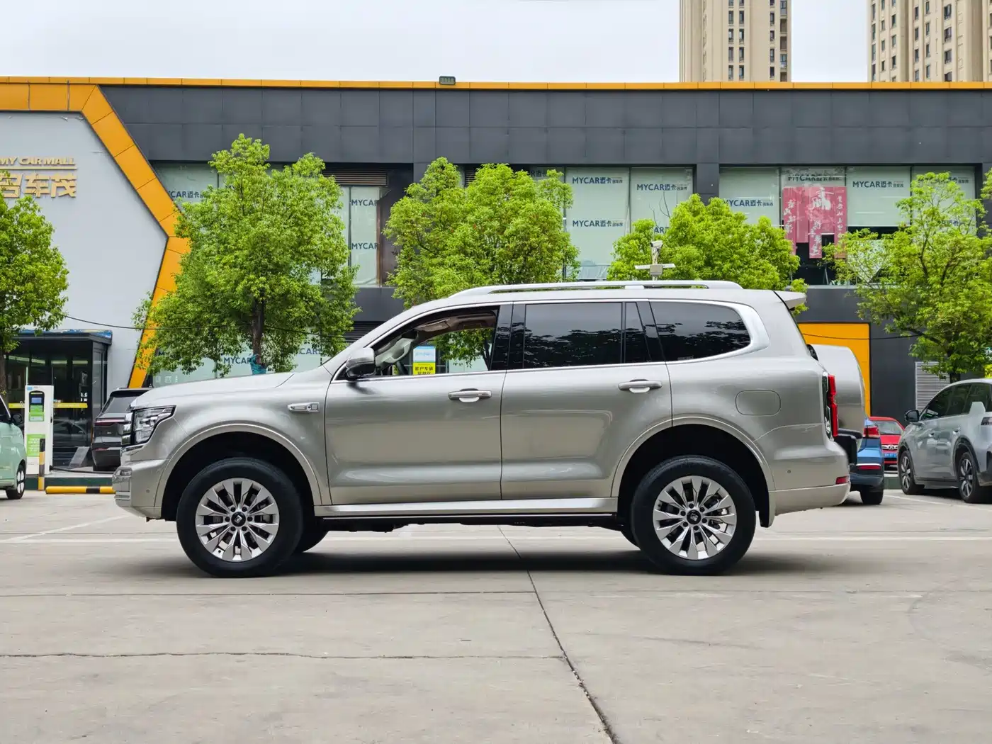 2025 Tank 500 EV