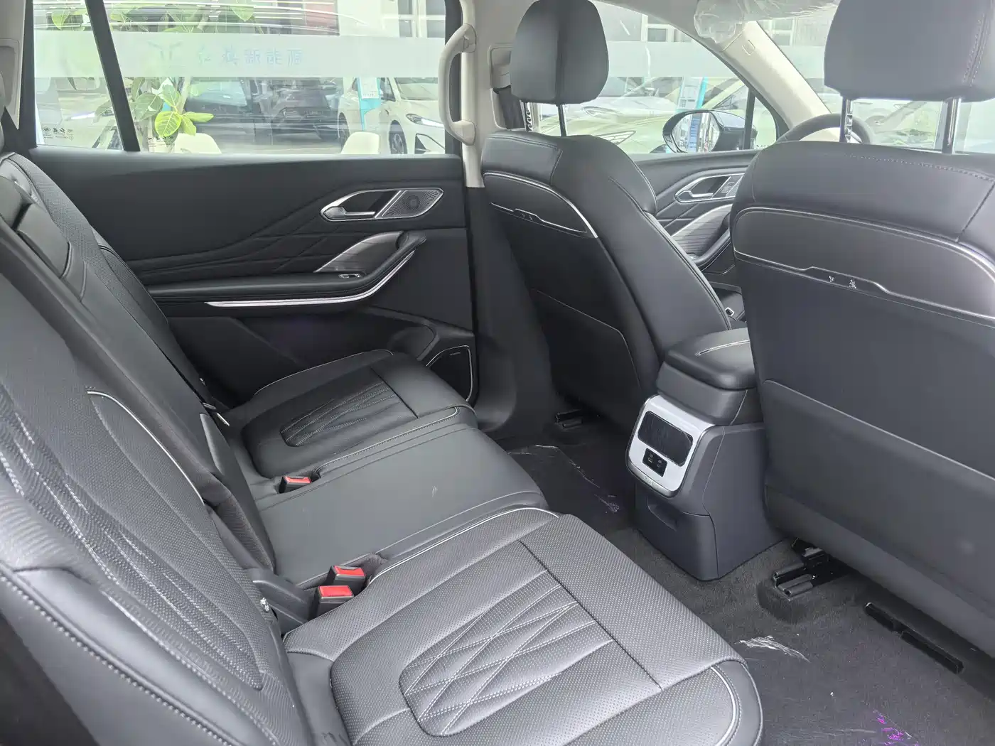 Hongqi HONGQI HS7 PHEV