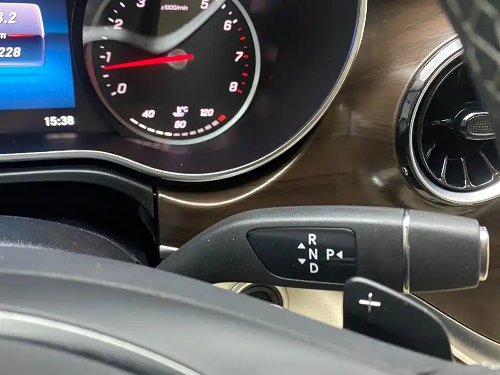 Mercedes-Benz V-Class 2022 V 260 Pilot Edition фото 20