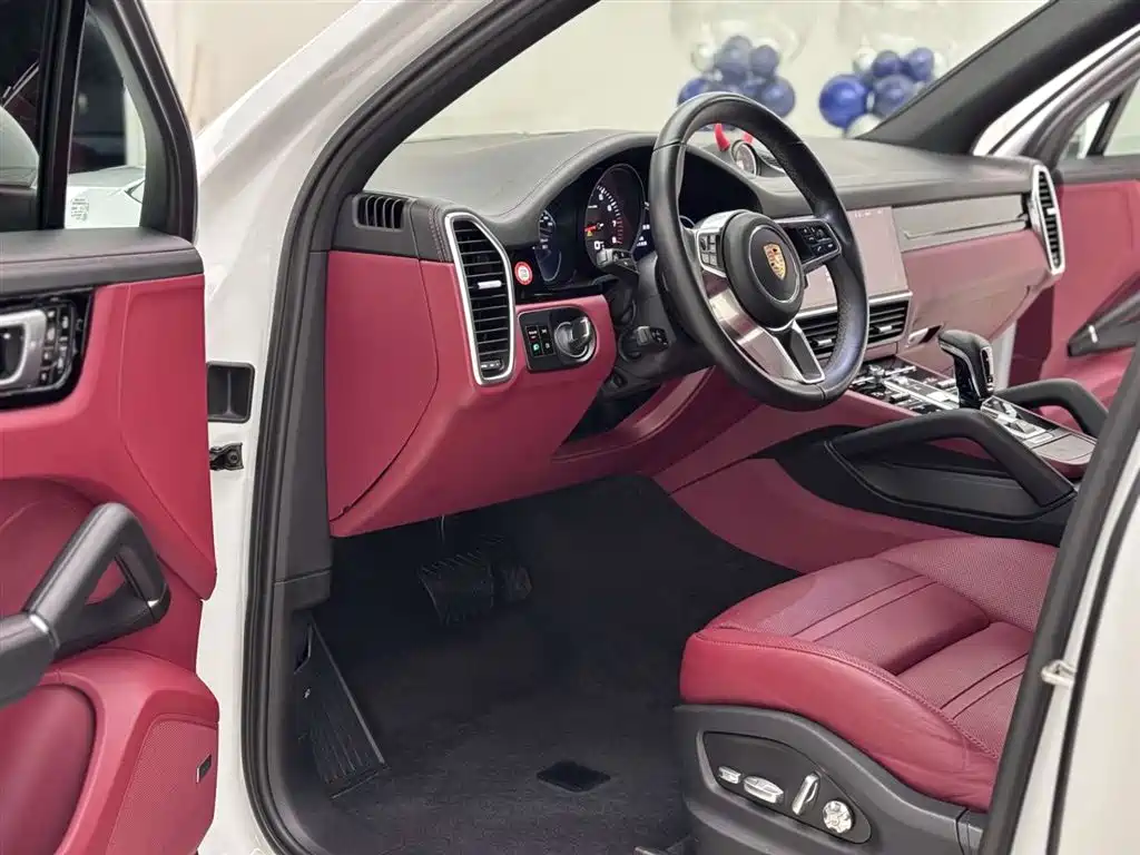 Porsche Cayenne 2019 Cayenne 3.0T фото 14