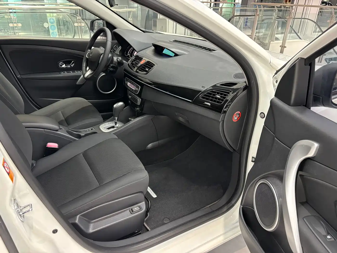 Renault Fluence 2016 2015 2.0L Fashion Edition