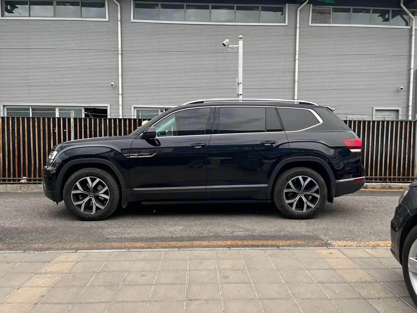 Volkswagen Teramont 2019 380TSI 4WD Luxury Edition China VI фото 2