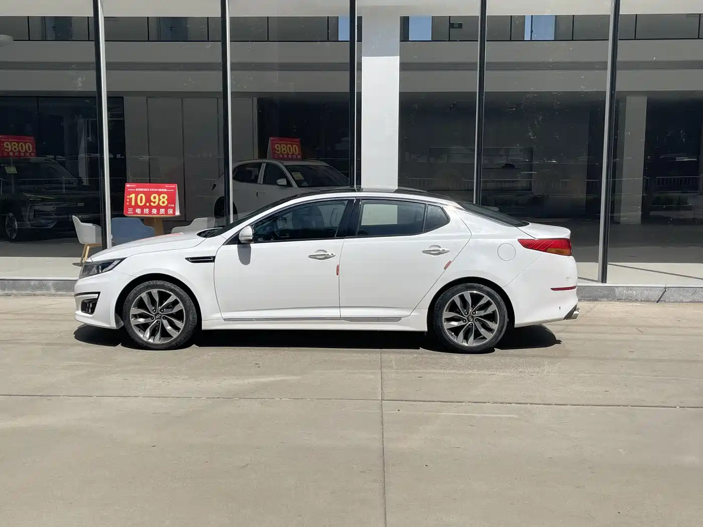 Kia K5 2014 2.0L Automatic LUXURY фото 3