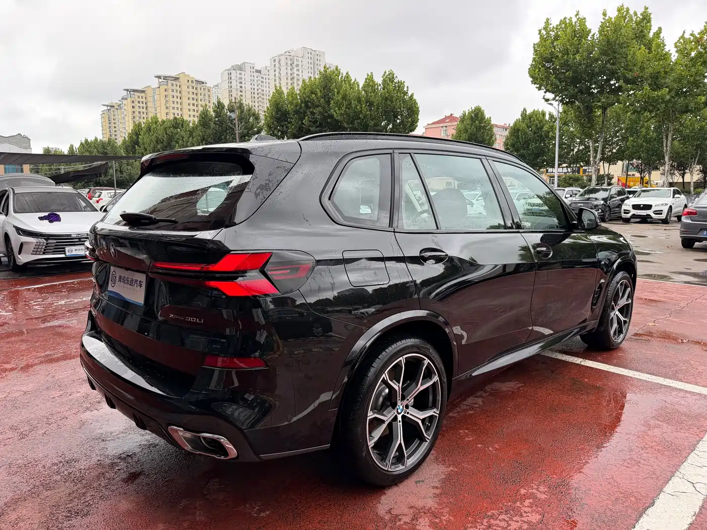 BMW X5 2026 2026 xDrive 30Li Luxury M Sport Night Edition Package