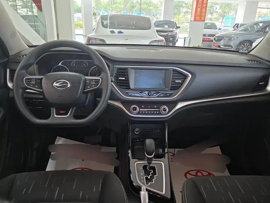 Landwind X2 2018 2017 1.6L Auto Vigorous Edition