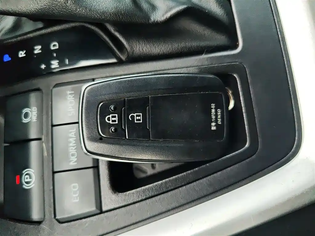TOYOTA WILANDA