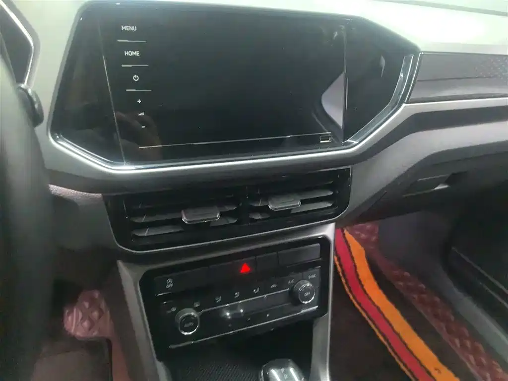 Volkswagen T-Cross 2019 280TSI DSG Luxury Edition фото 13