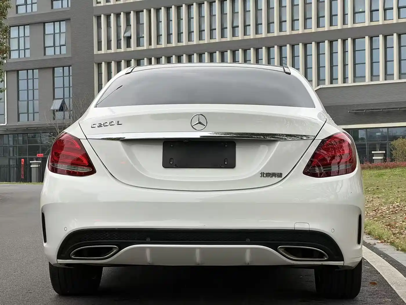 Mercedes-Benz C-Class 2015 Facelift C 200 L Sport фото 3