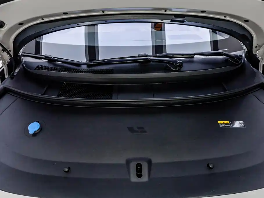 Li Auto Li i8 2025 2025 Standard Edition